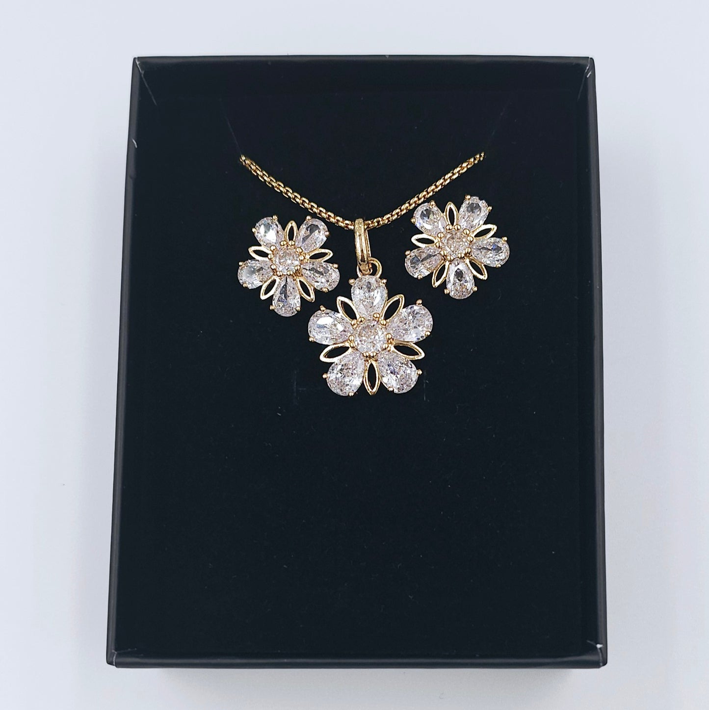 Flower CZ Jewellery Set