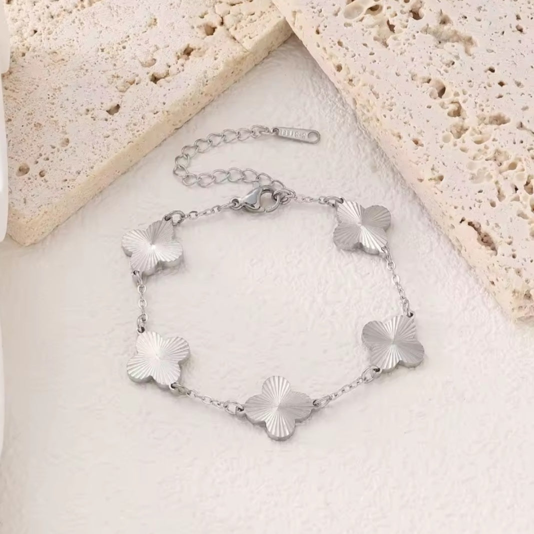 Soleil Clover Bracelet - Silver