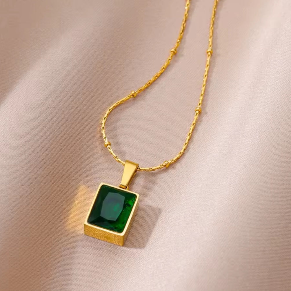 Lumière Gem Pendant Necklace
